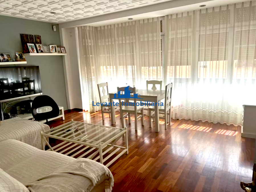 For sale of flat in Paterna