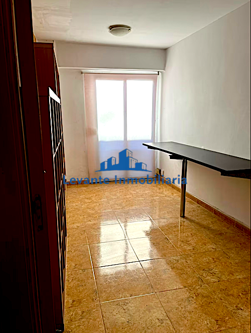 For sale of flat in Bonrepòs i Mirambell