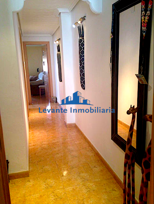 For sale of flat in Bonrepòs i Mirambell
