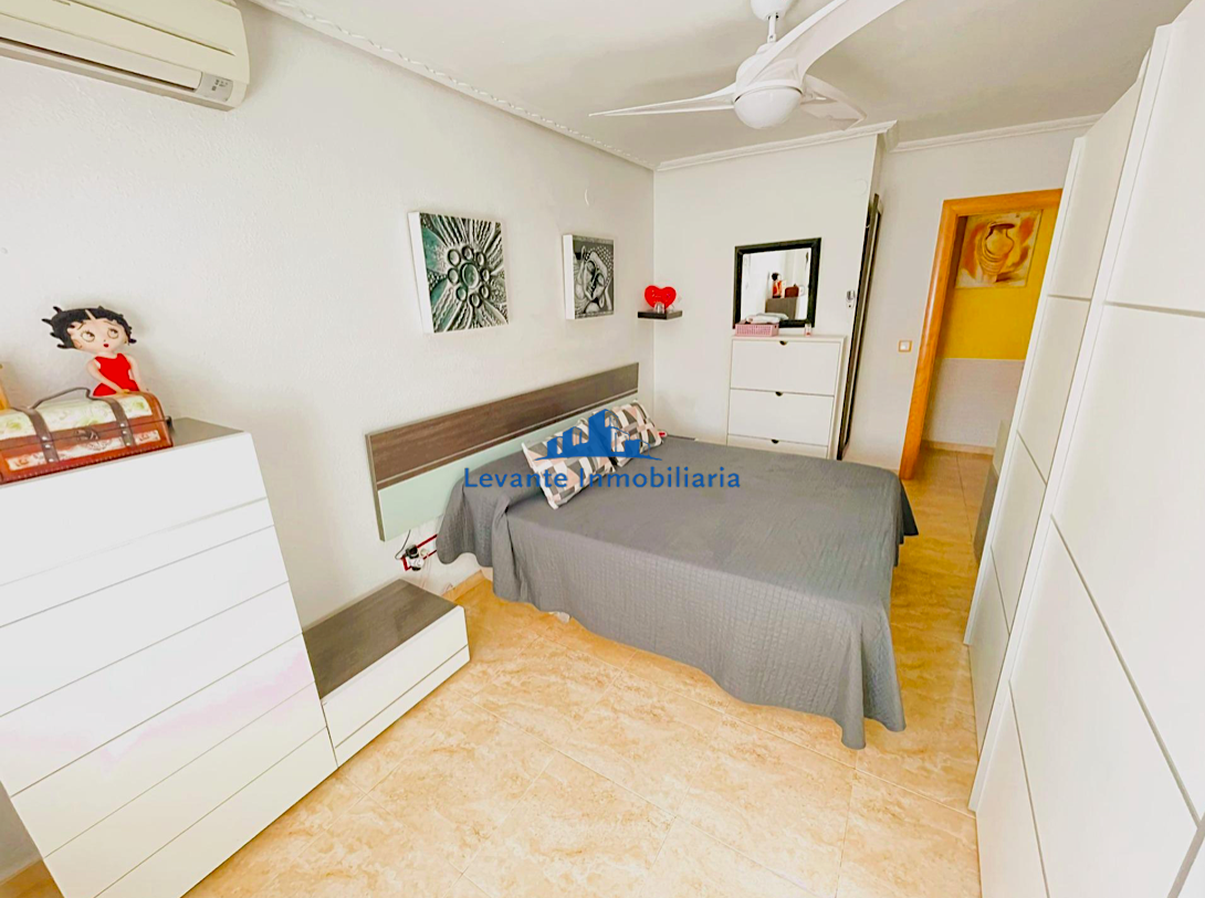 For sale of flat in Quart de Poblet