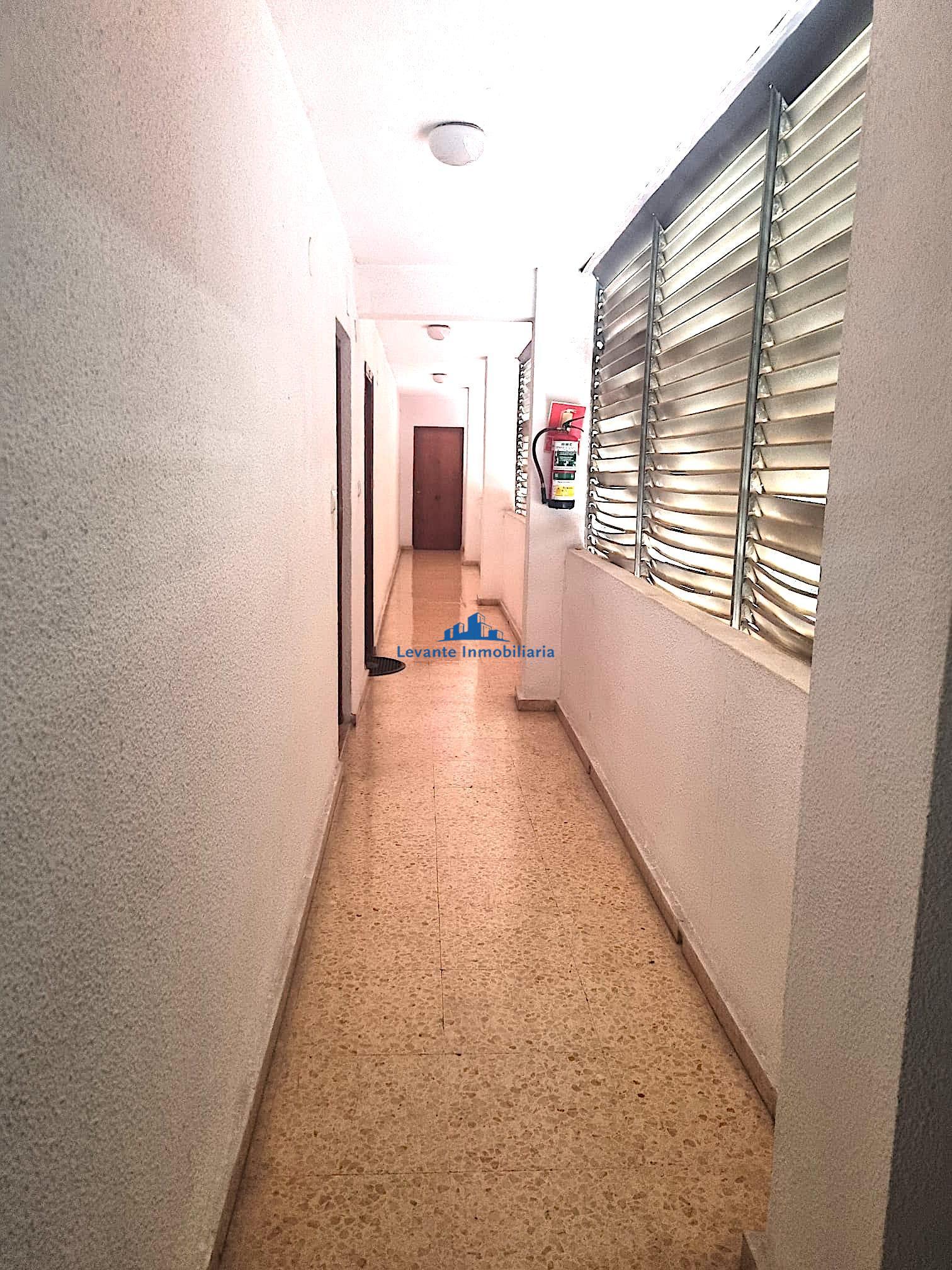For sale of flat in Burjassot