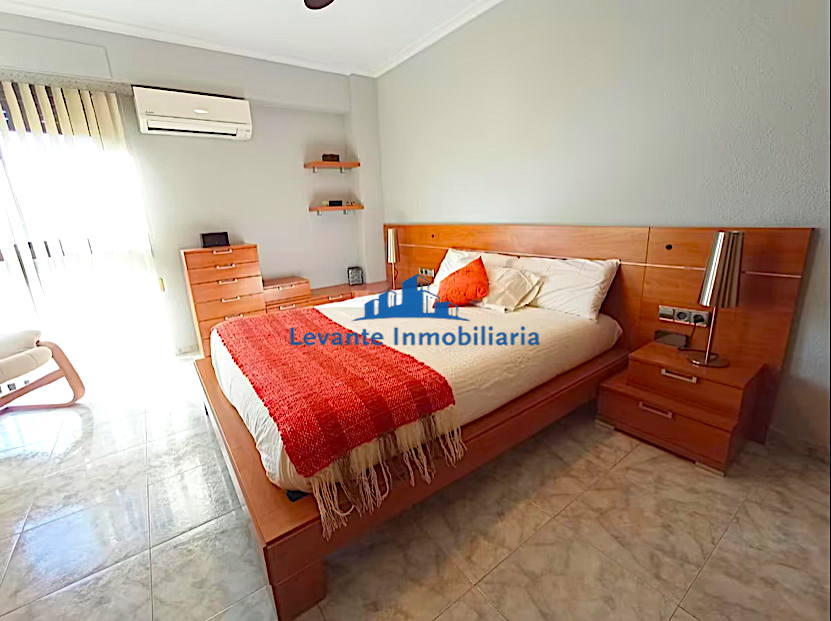 For sale of chalet in Picanya