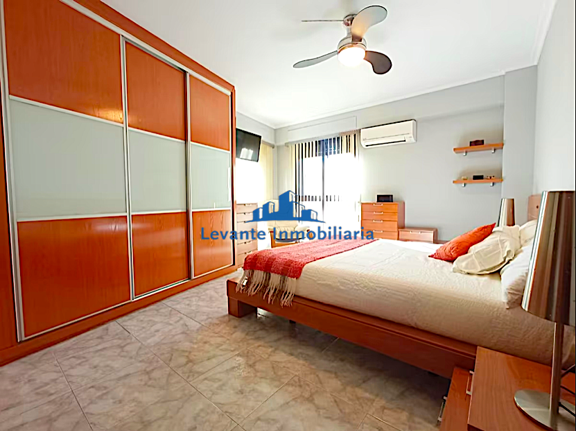 For sale of chalet in Picanya