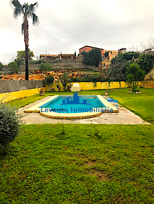 For sale of chalet in Turís