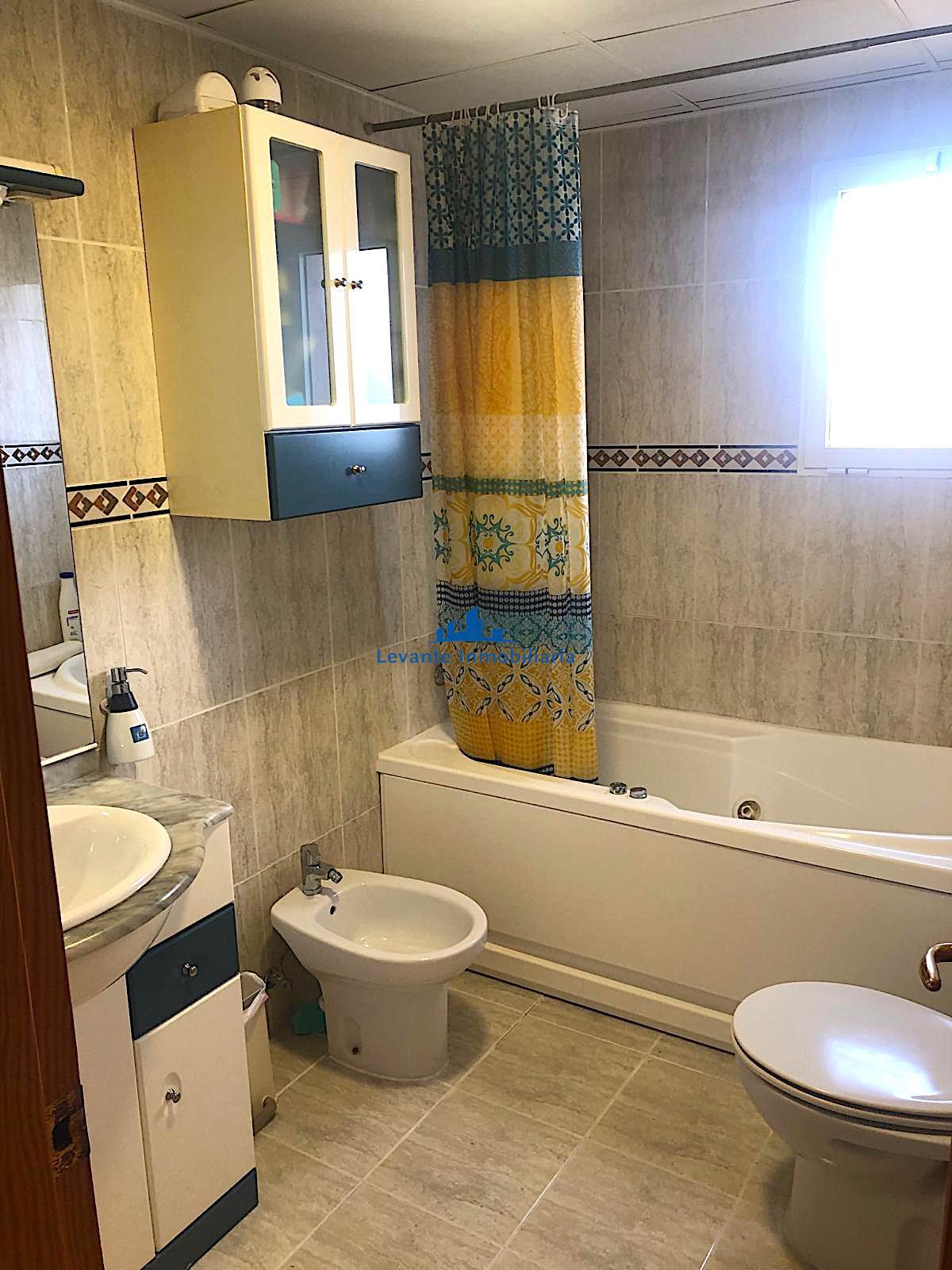 For sale of chalet in Turís