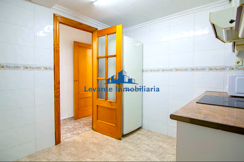 For sale of flat in Valencia