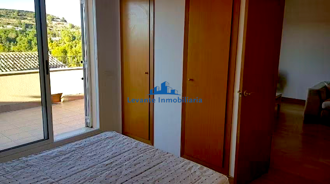 For sale of chalet in Chiva