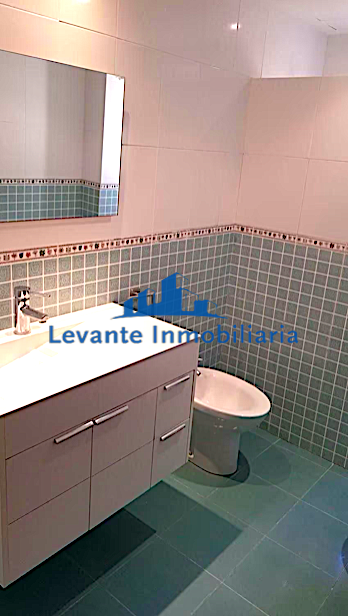 For sale of chalet in Chiva