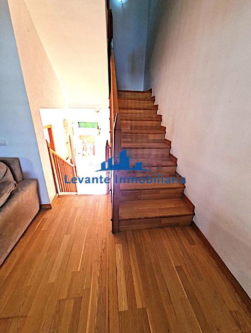 For sale of chalet in Riba-Roja de Túria