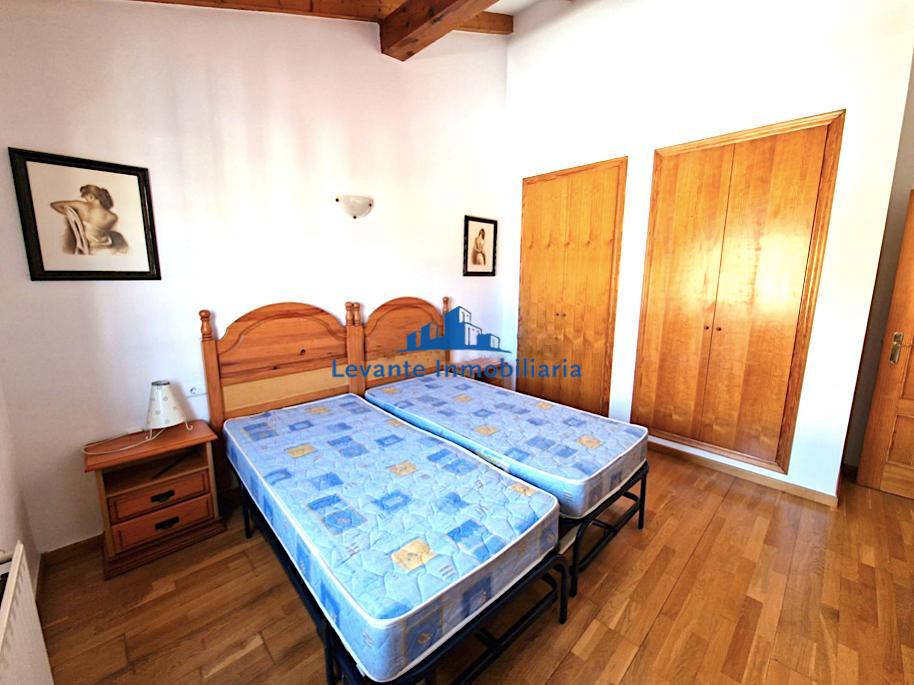 For sale of chalet in Riba-Roja de Túria