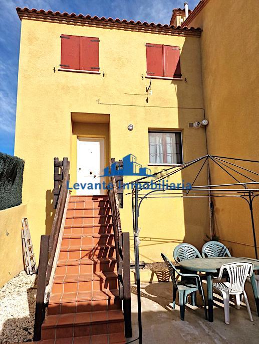 For sale of chalet in Riba-Roja de Túria