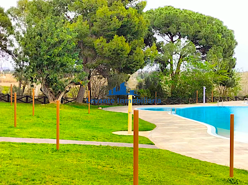 For sale of chalet in Riba-Roja de Túria