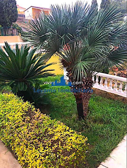 For sale of chalet in Turís