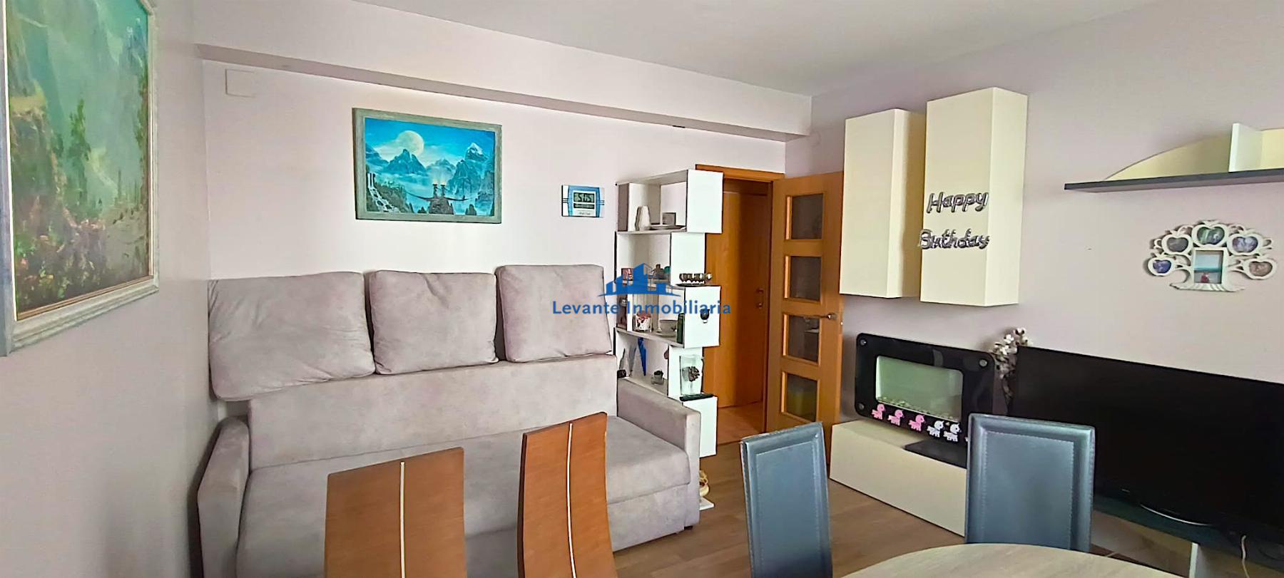 For sale of flat in Valencia