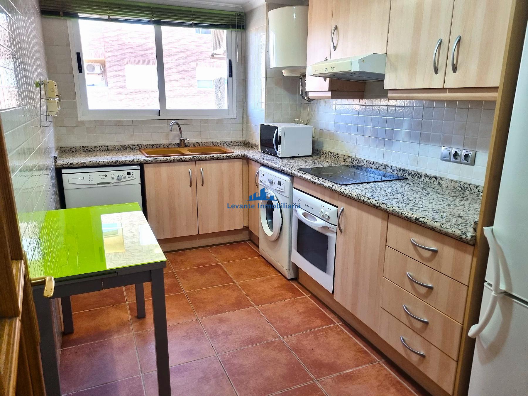 For sale of flat in La Pobla de Vallbona