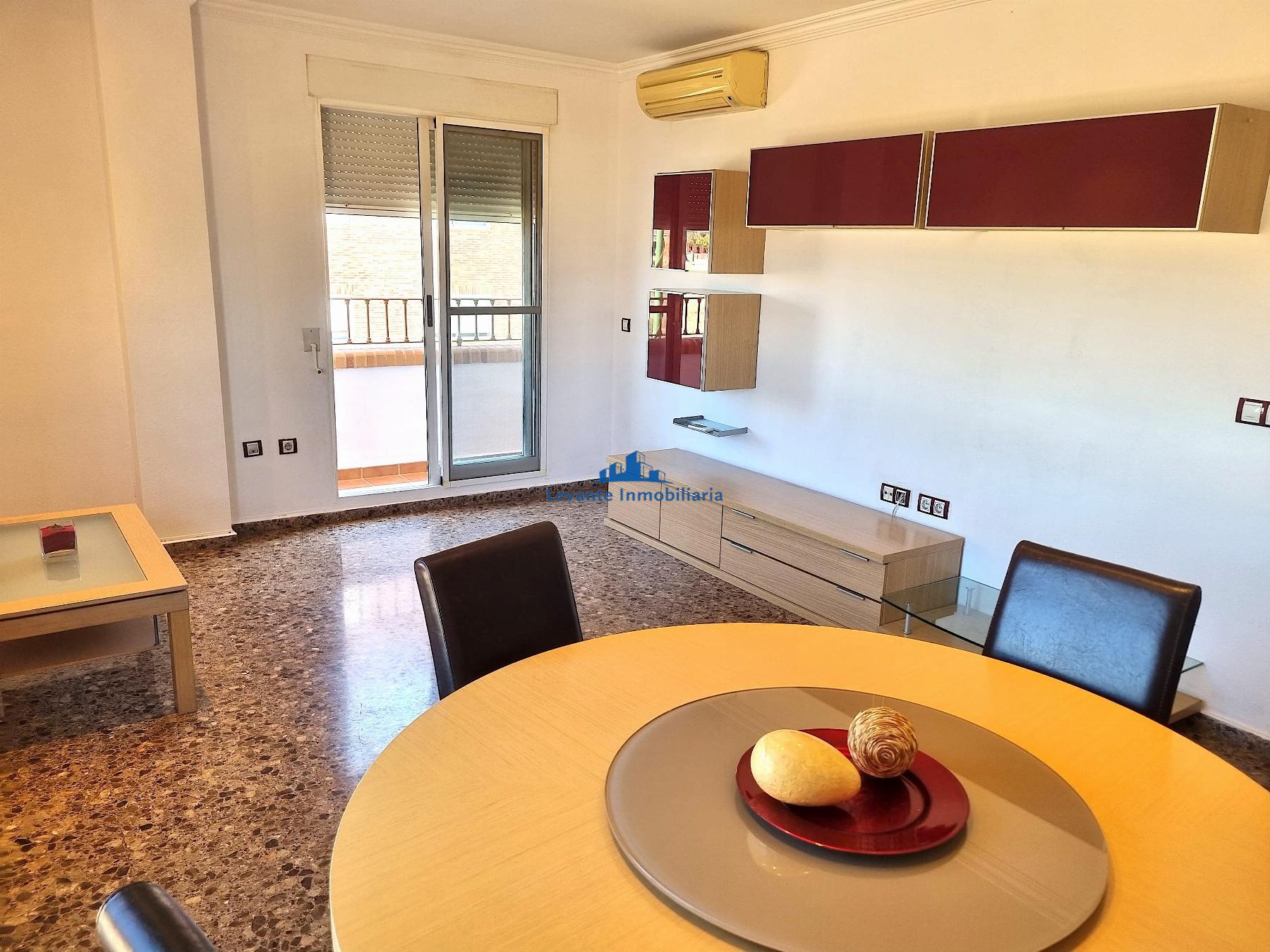 For sale of flat in La Pobla de Vallbona
