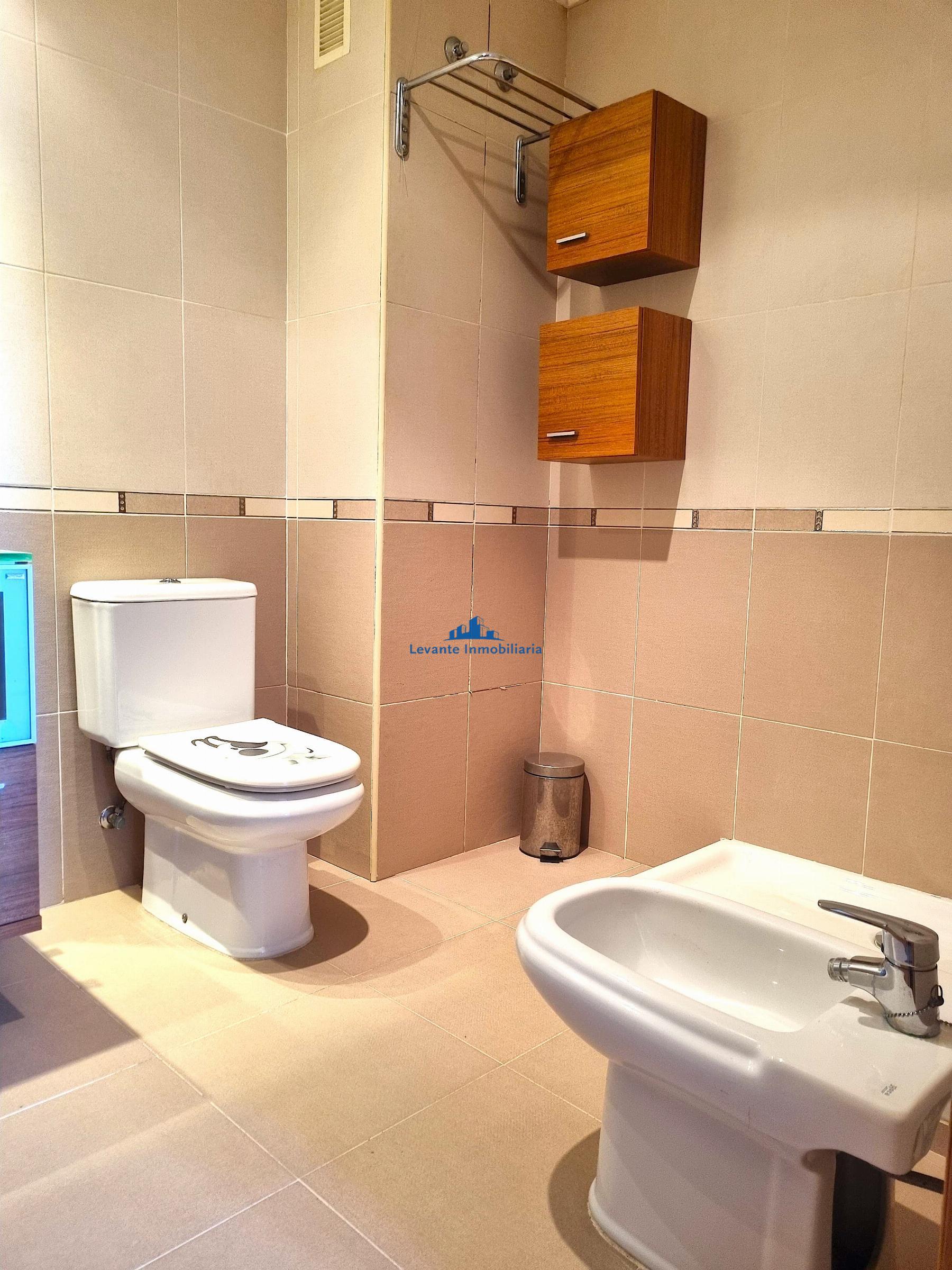 Venta de piso en La Pobla de Vallbona