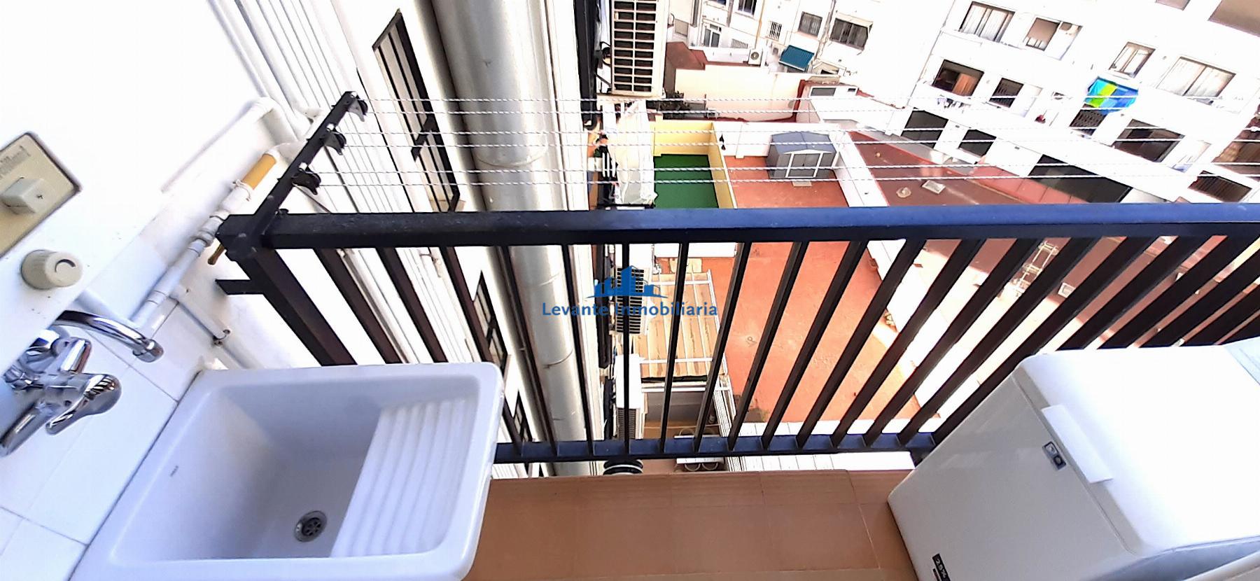 For rent of flat in Valencia