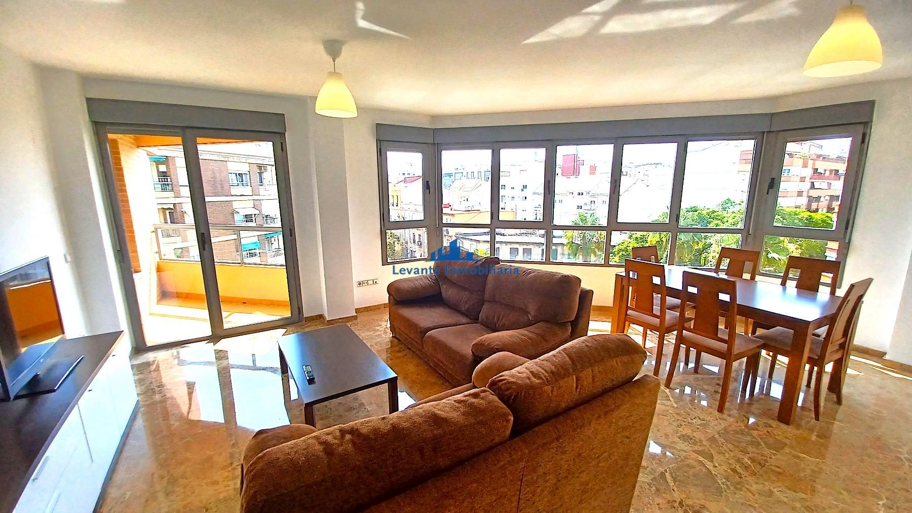For rent of flat in Valencia