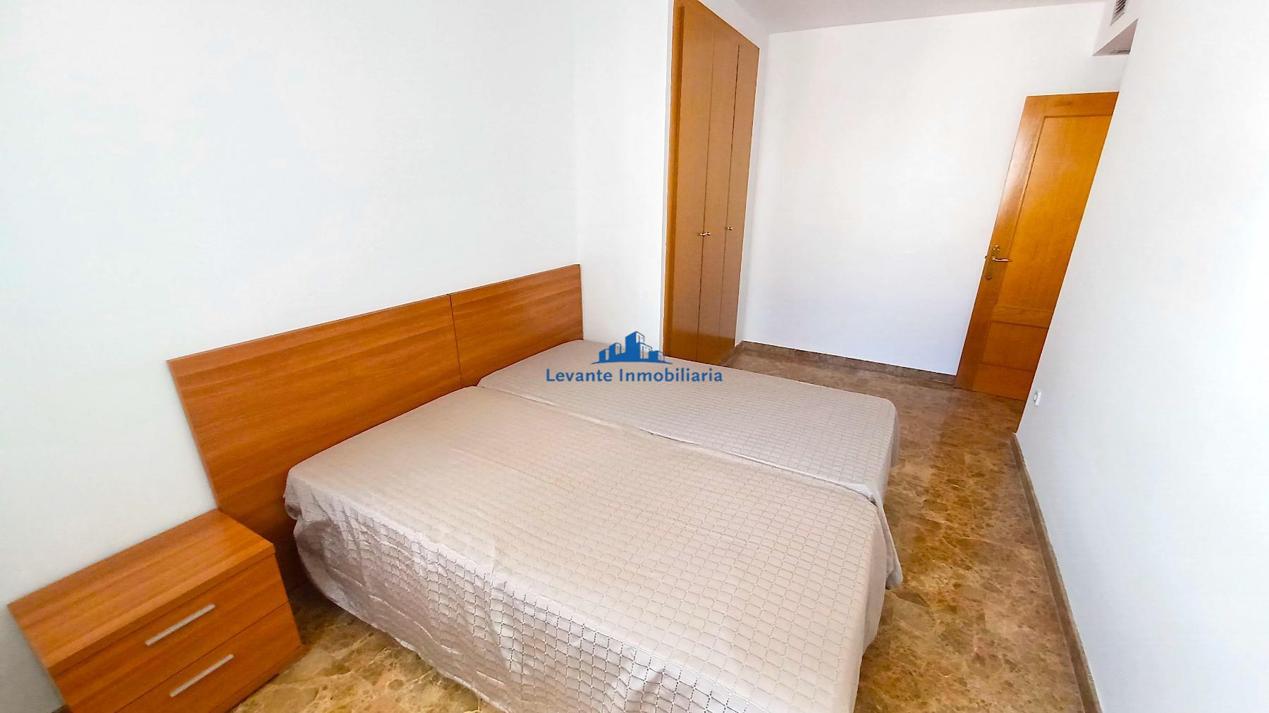 For rent of flat in Valencia