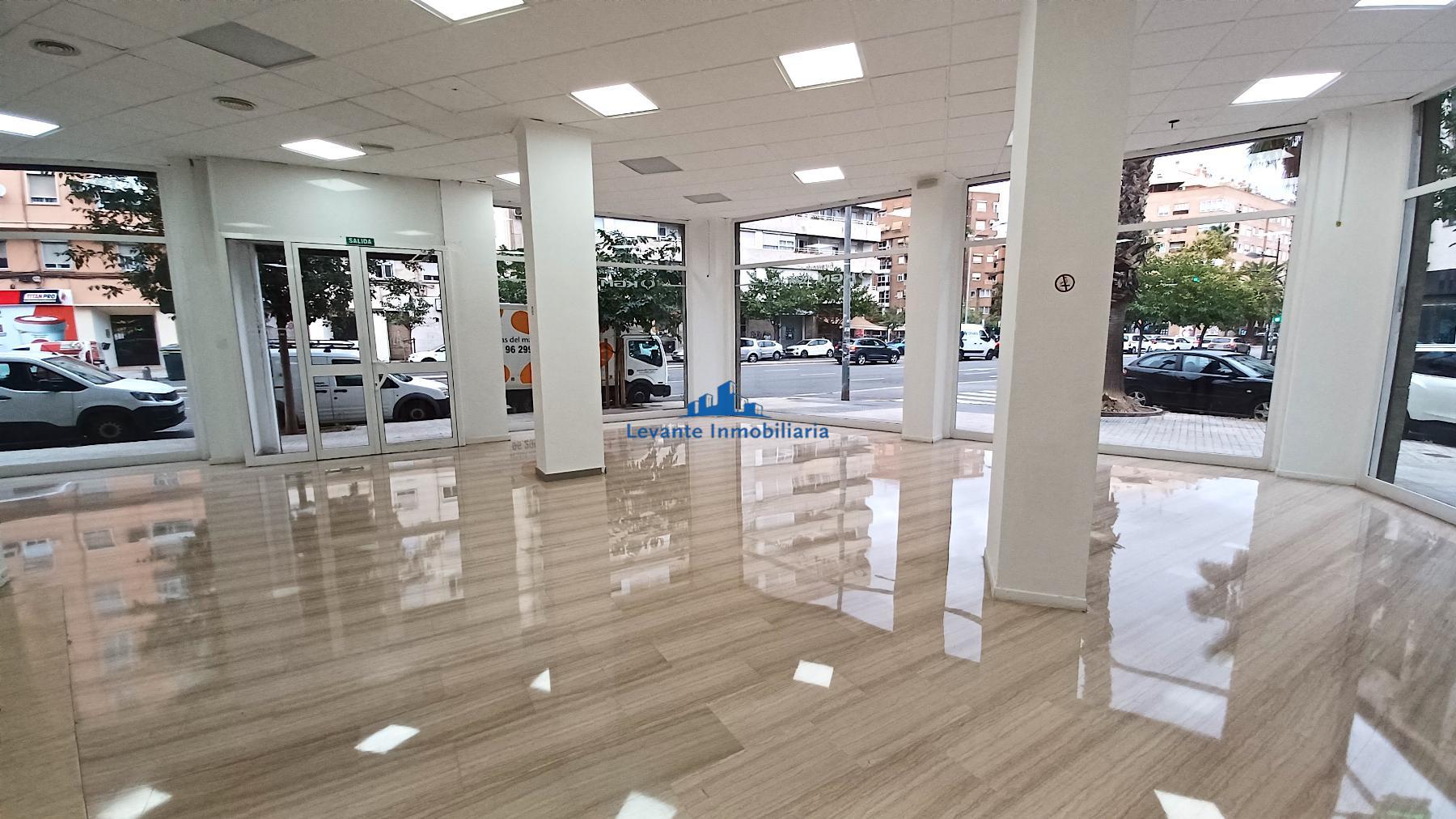 Alquiler de local comercial en Valencia
