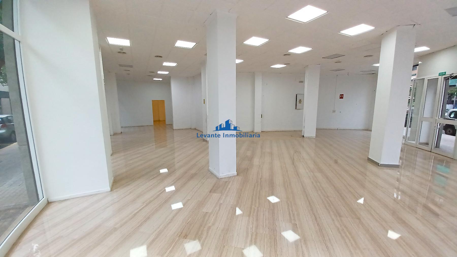 Alquiler de local comercial en Valencia