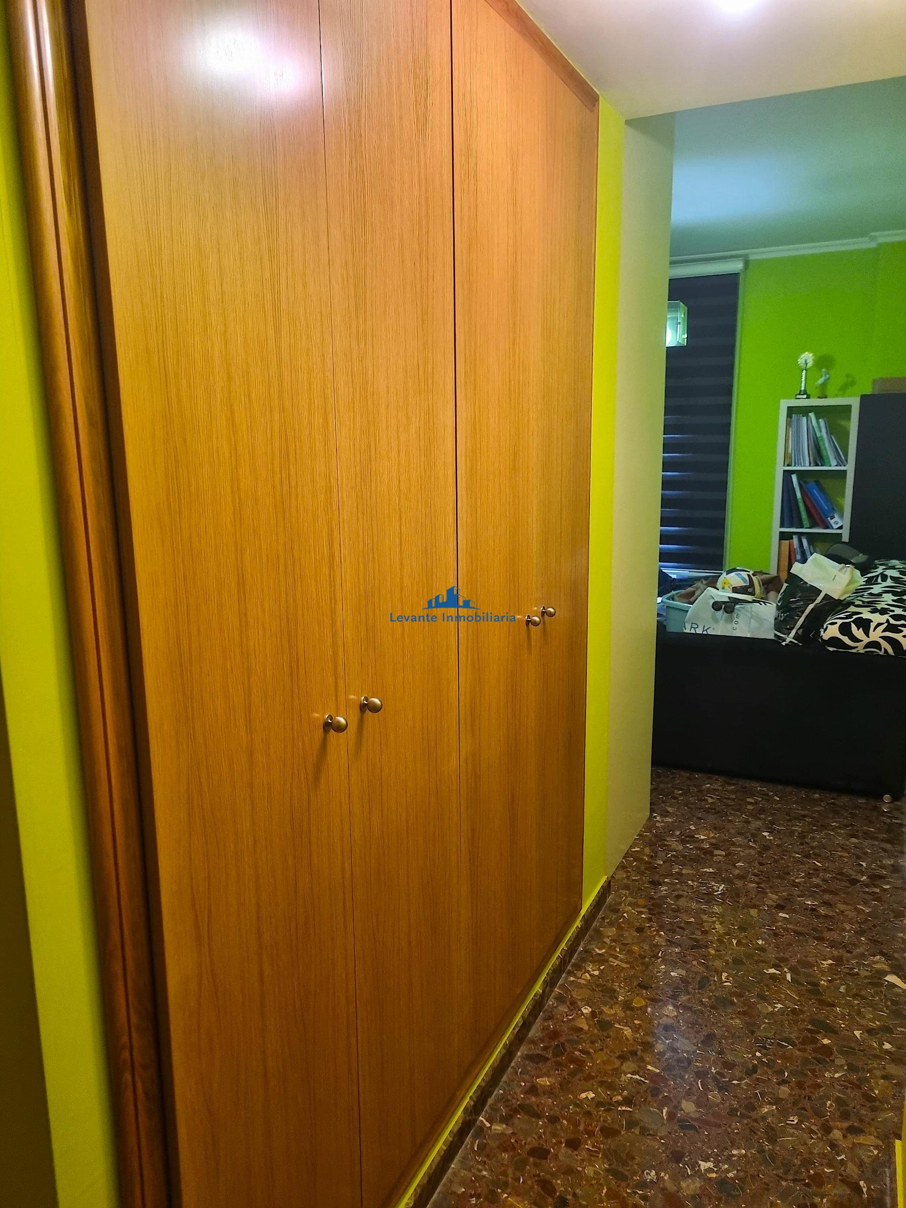 For sale of flat in Xirivella