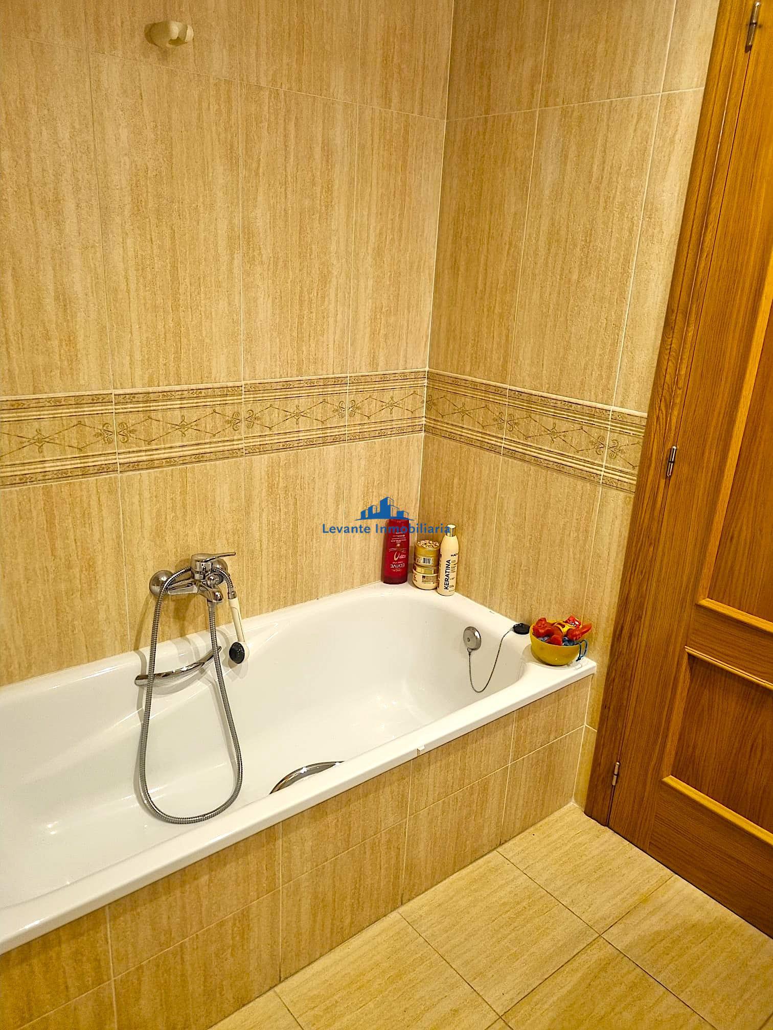 For sale of flat in Xirivella