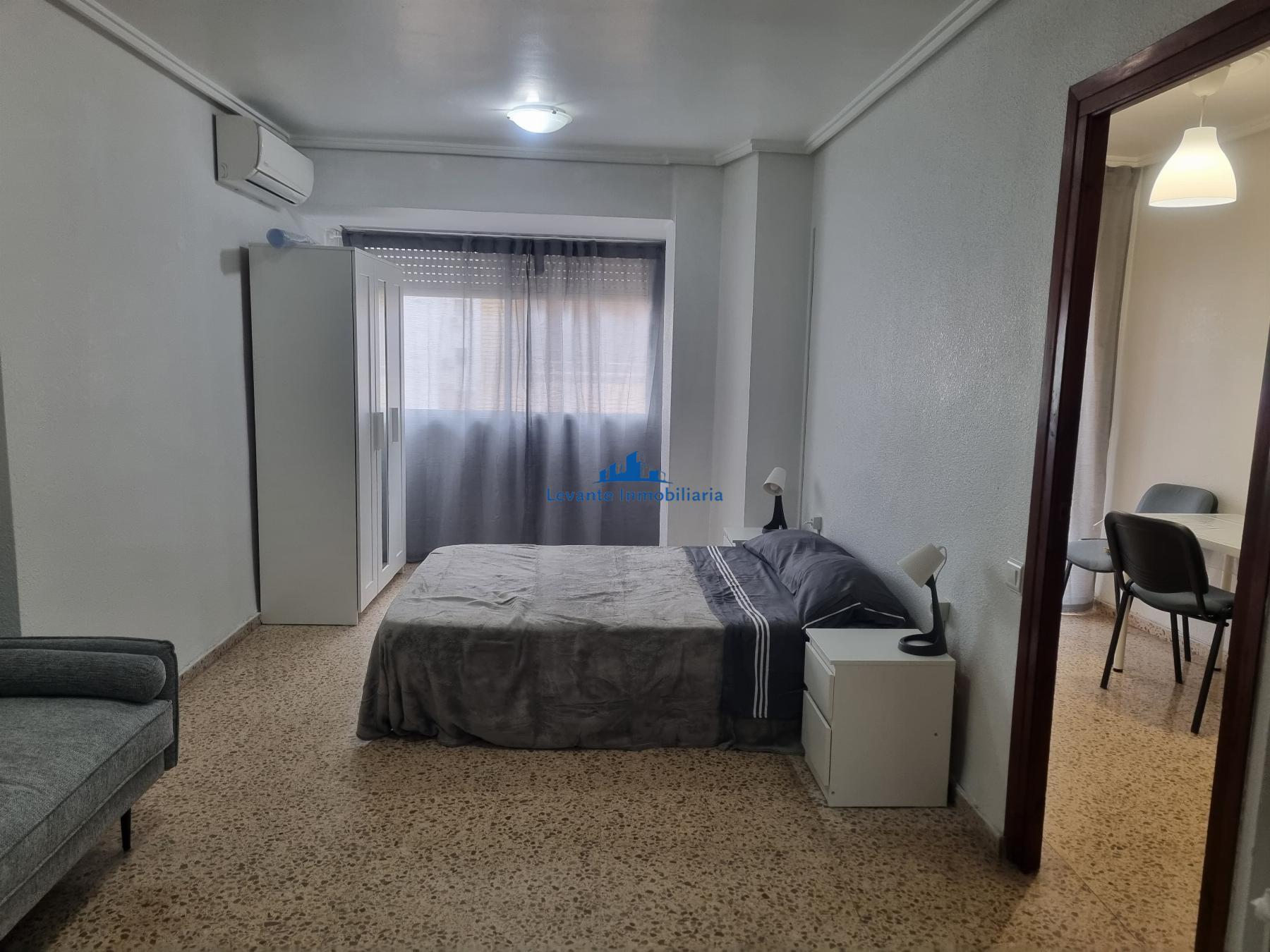 Alquiler de habitación en Xirivella