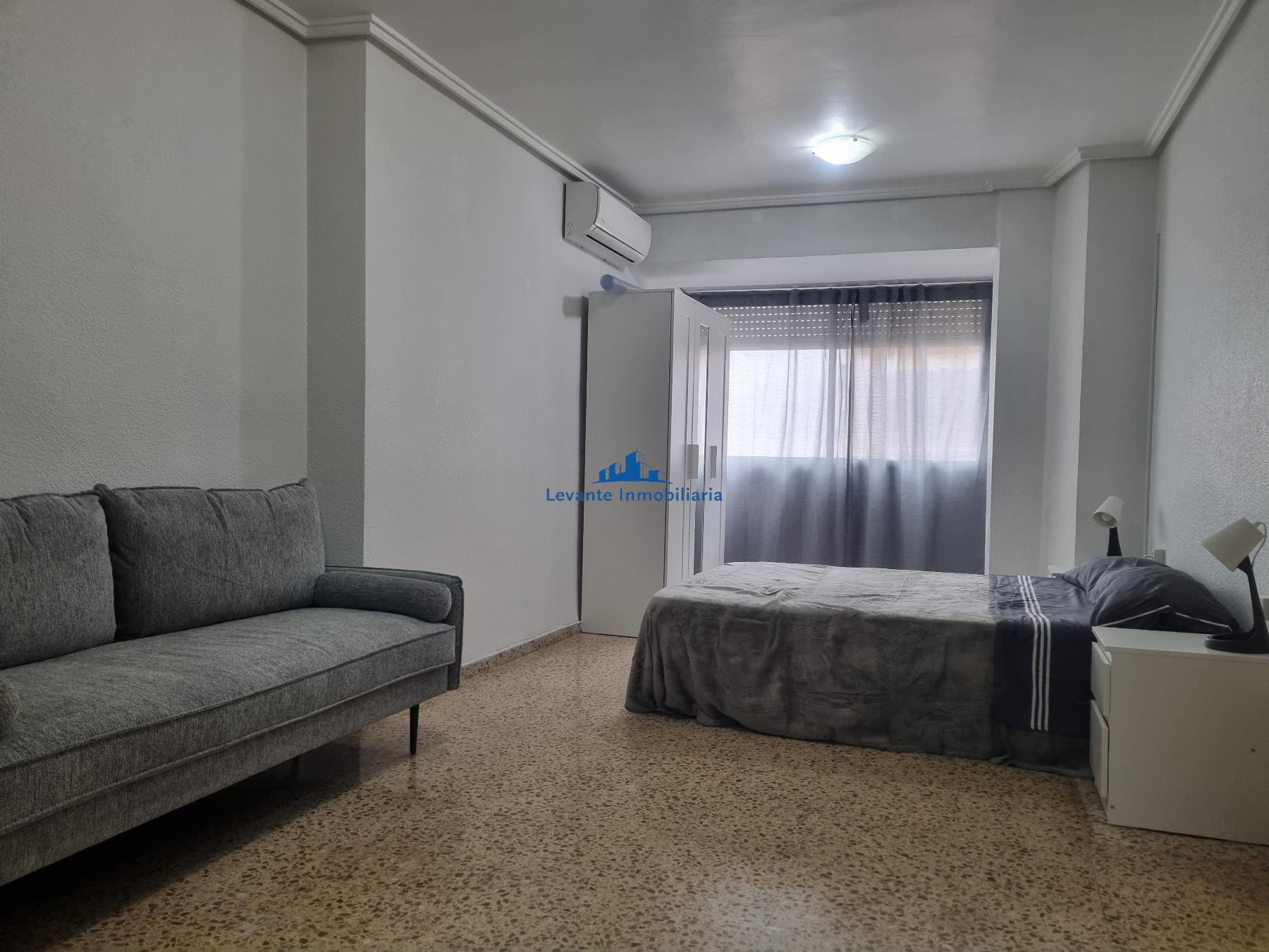 Alquiler de habitación en Xirivella