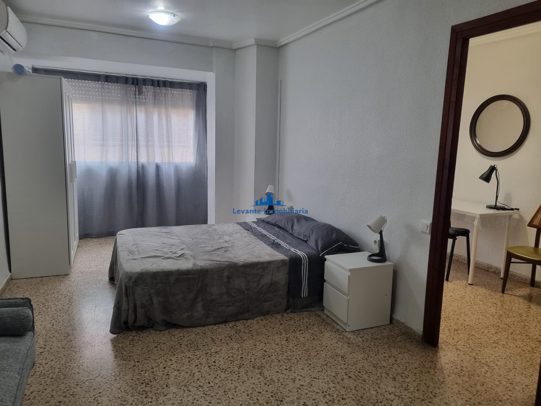 Alquiler de habitación en Xirivella