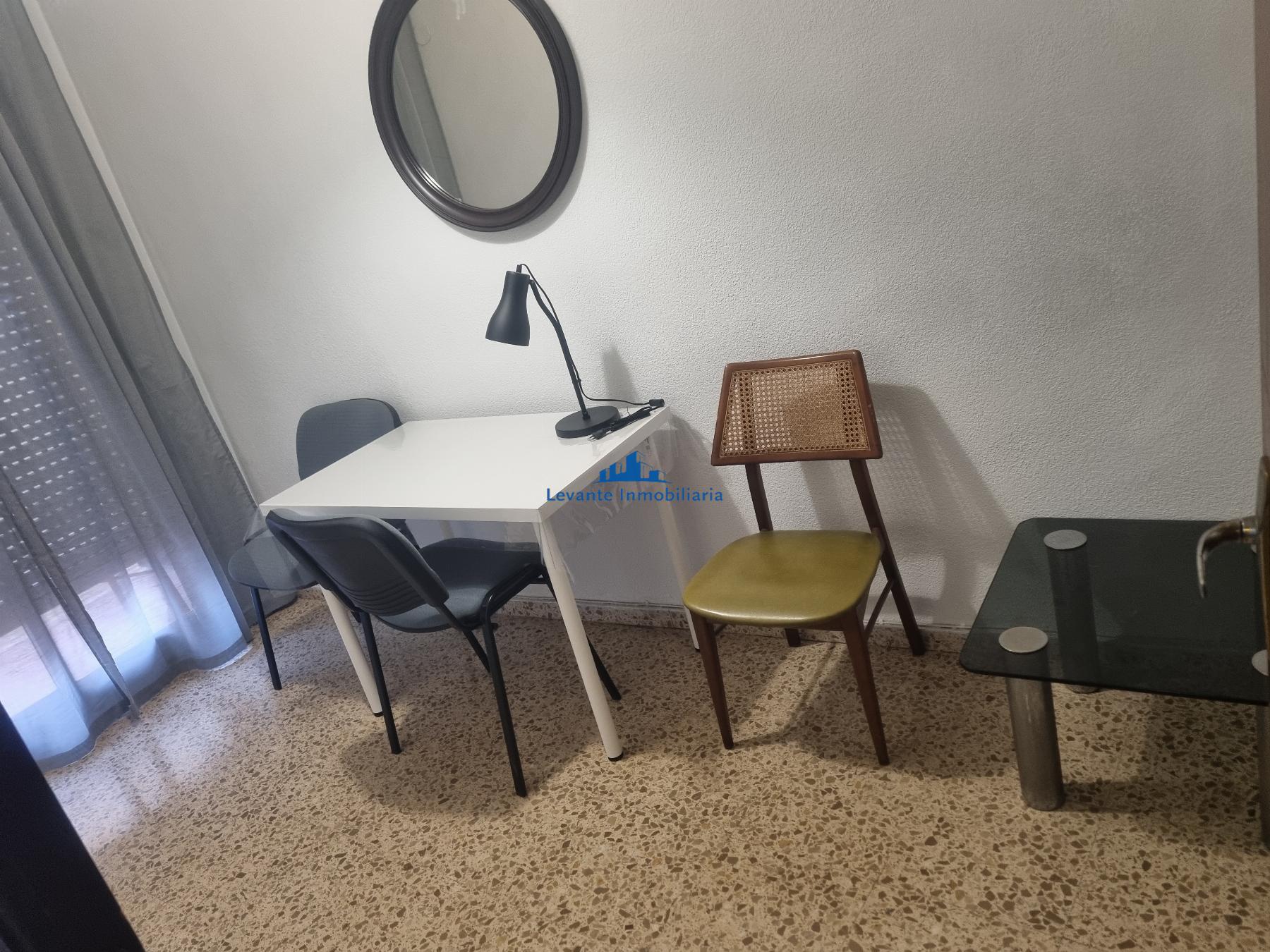 Alquiler de habitación en Xirivella