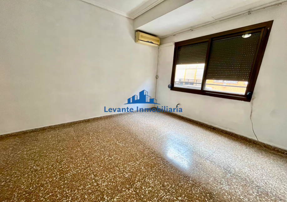 For sale of flat in Aldaia