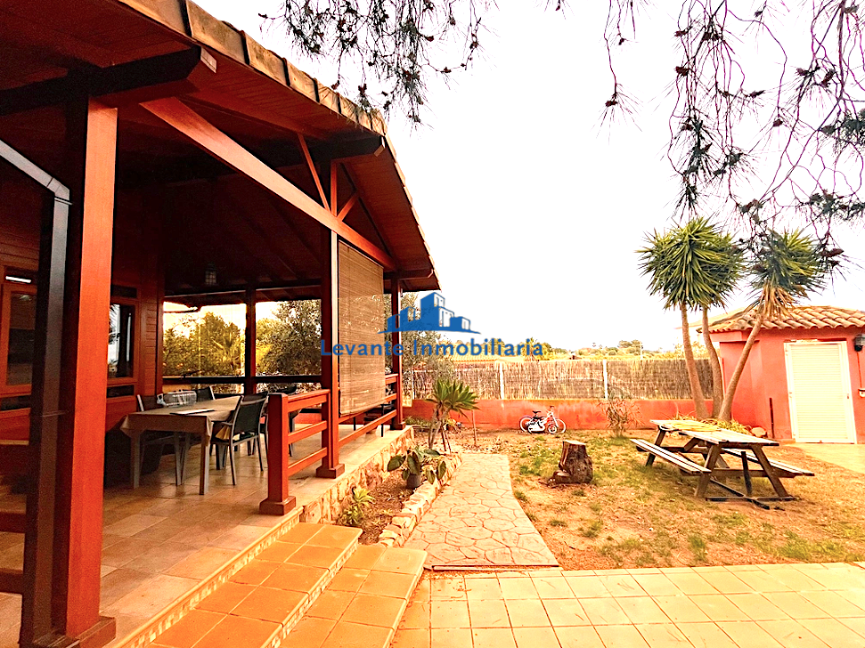 For sale of chalet in Cheste
