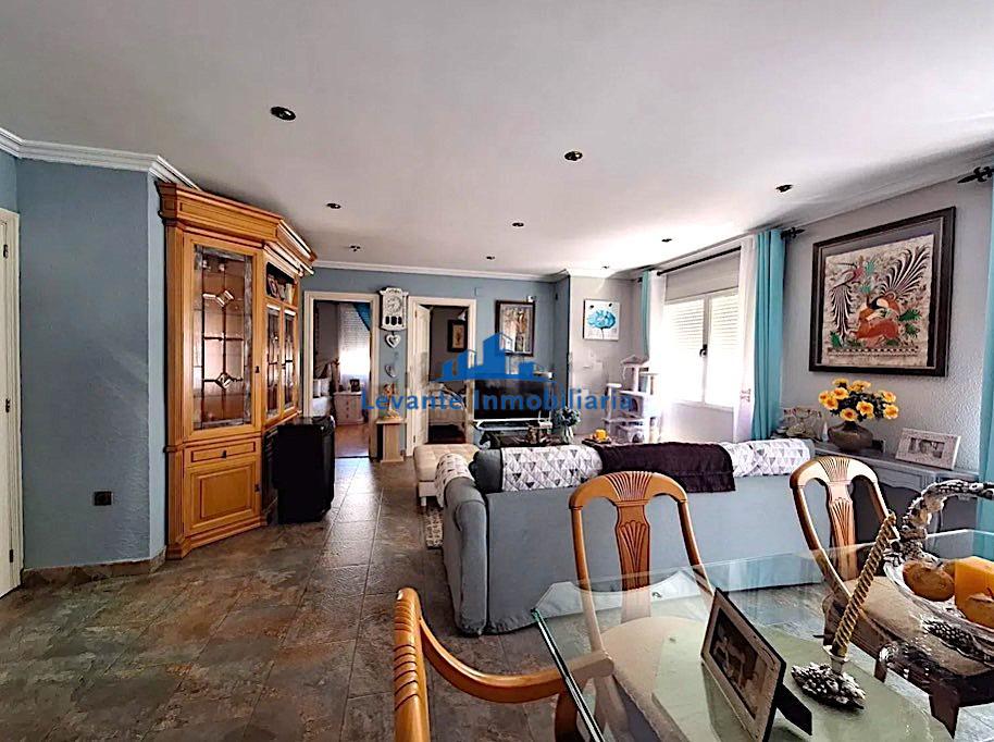 Venta de casa en Paterna