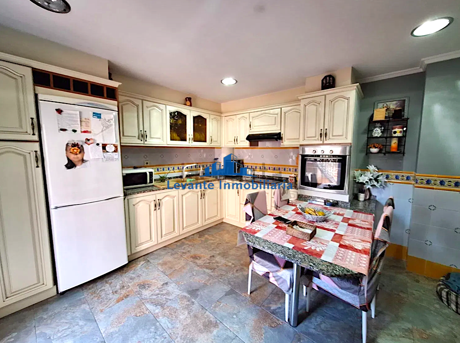 Venta de casa en Paterna