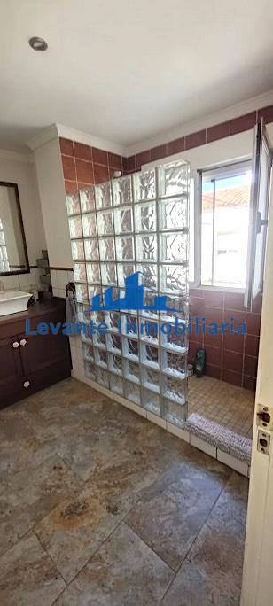 Venta de casa en Paterna