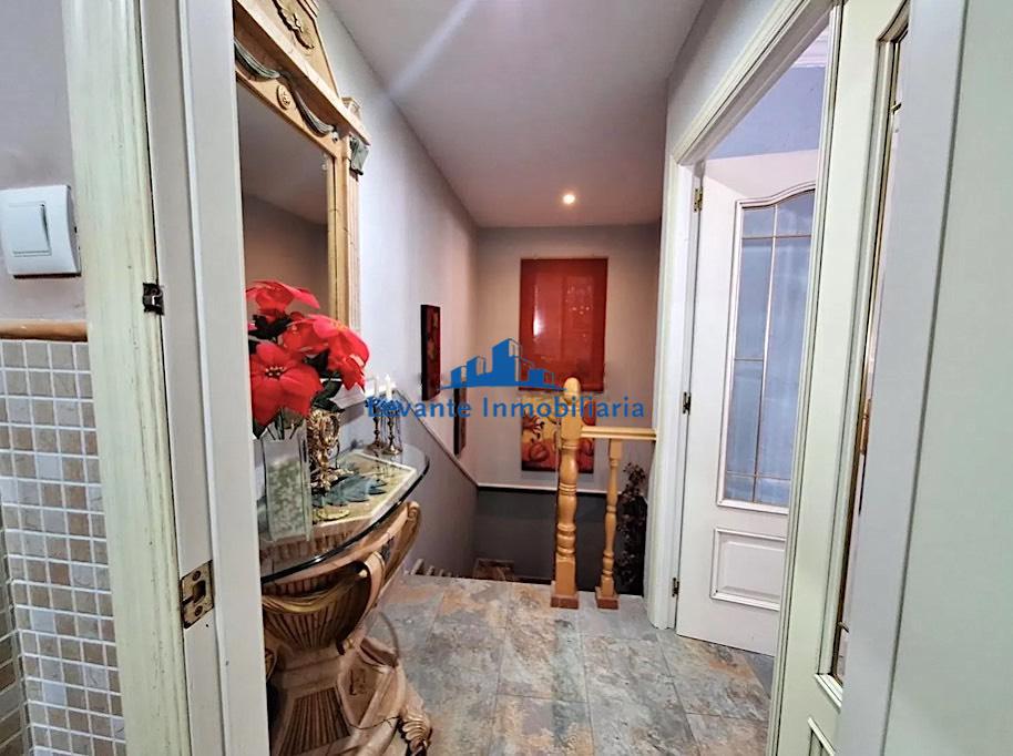 Venta de casa en Paterna