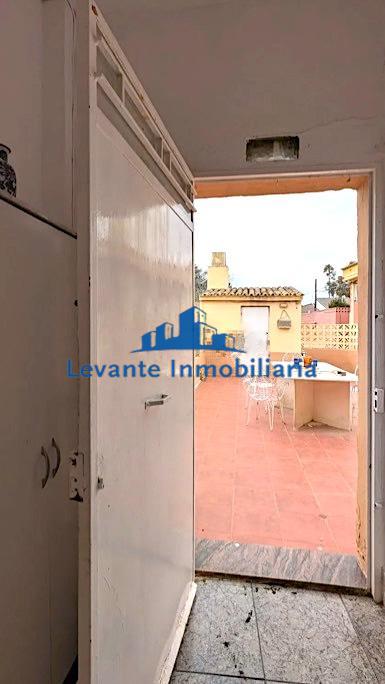 For sale of house in Torrent