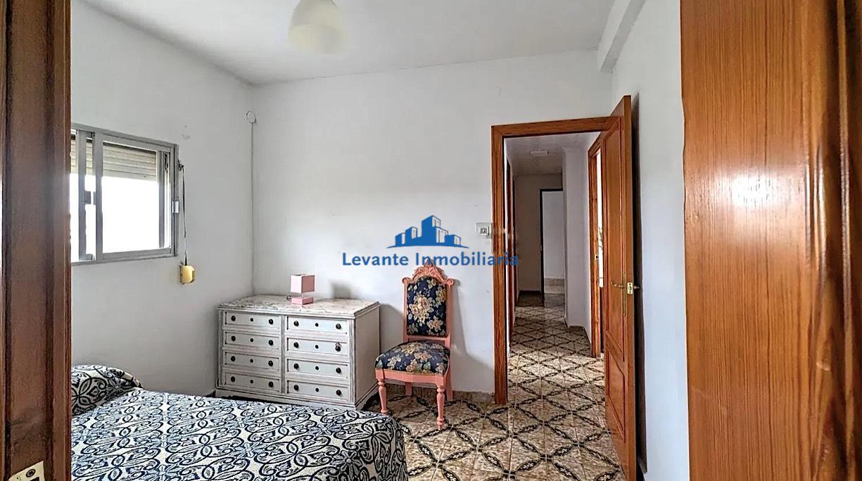 For sale of house in Torrent
