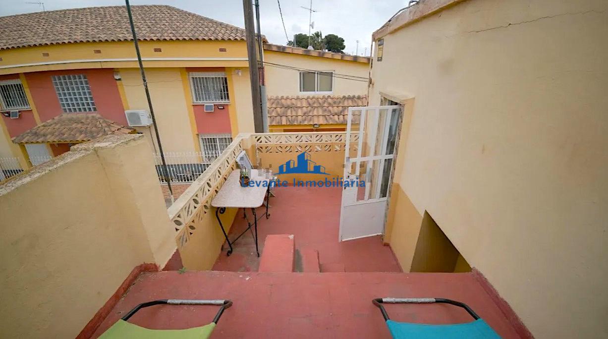For sale of house in Torrent