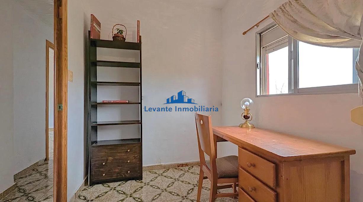 For sale of house in Torrent