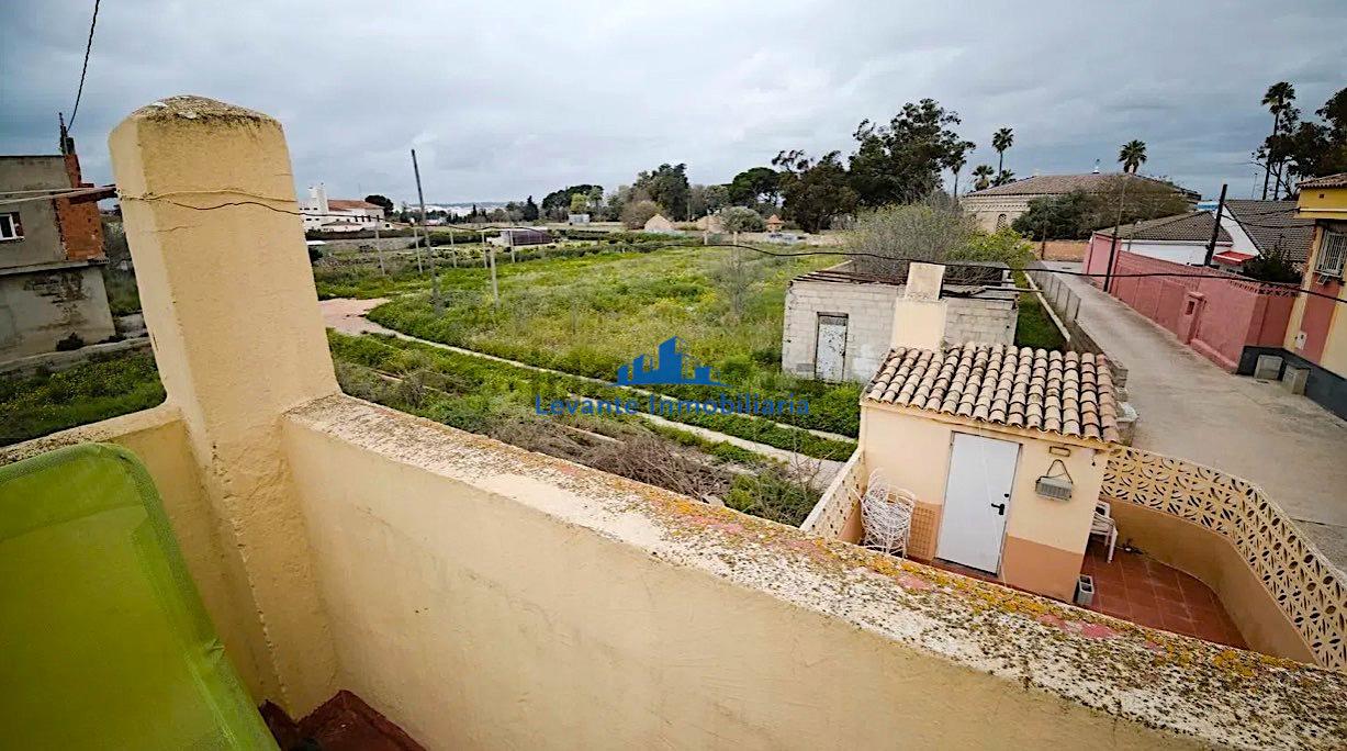 For sale of house in Torrent
