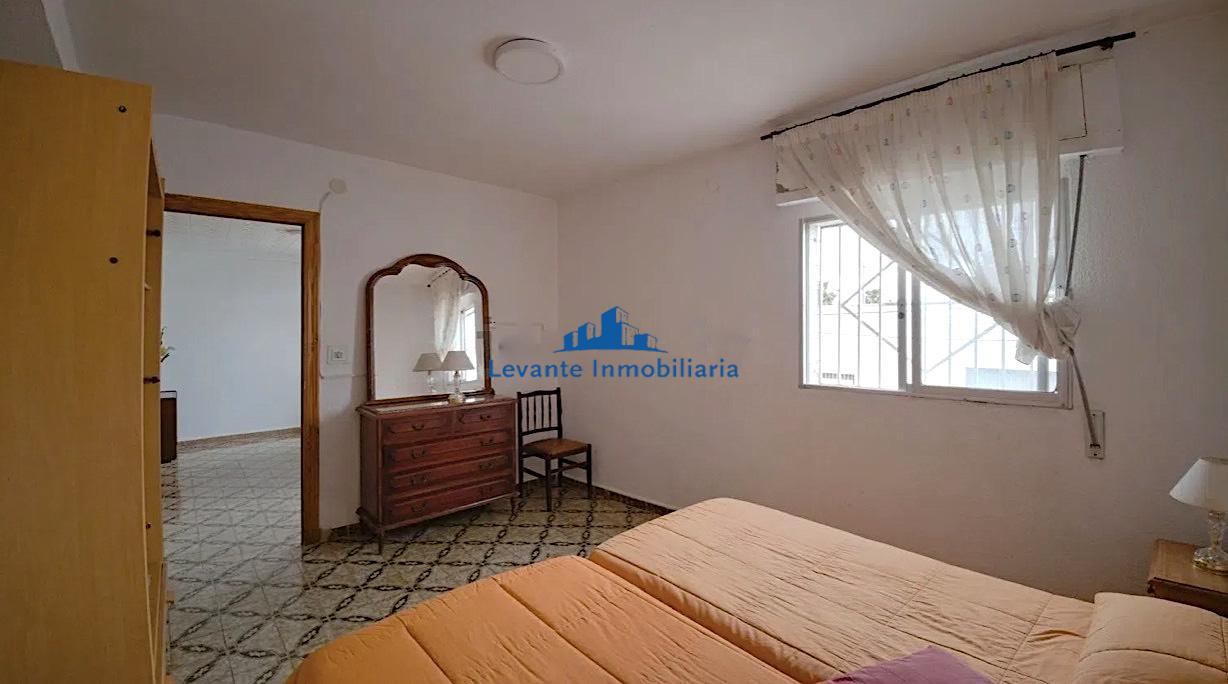 For sale of house in Torrent