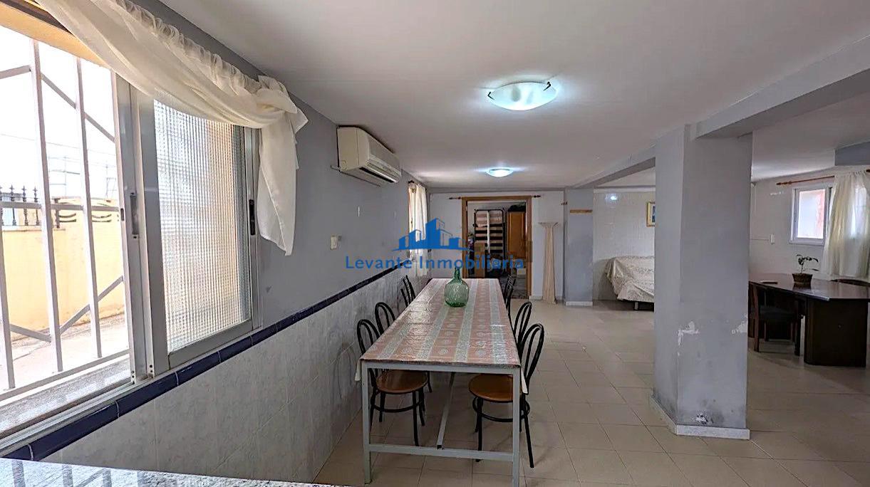 For sale of house in Torrent