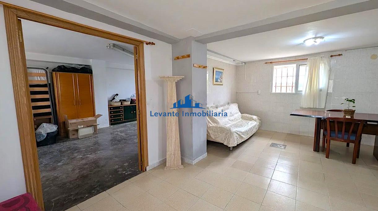 For sale of house in Torrent