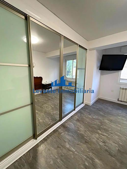 For sale of flat in Paiporta