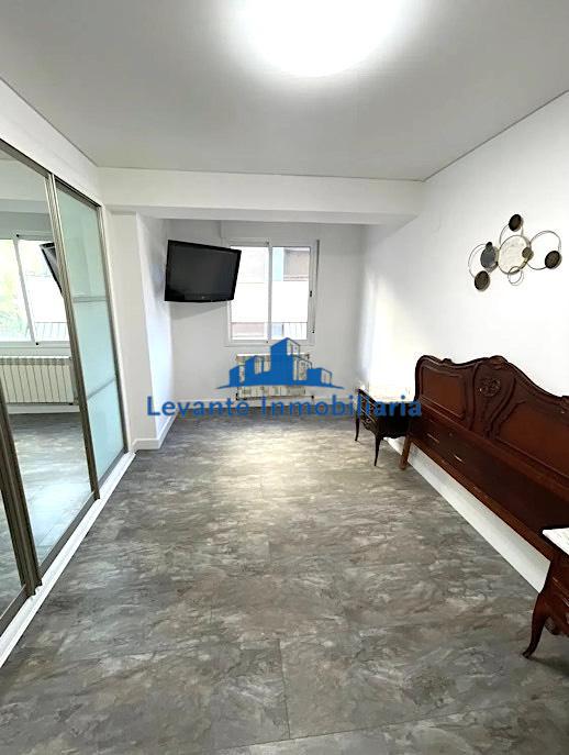 For sale of flat in Paiporta