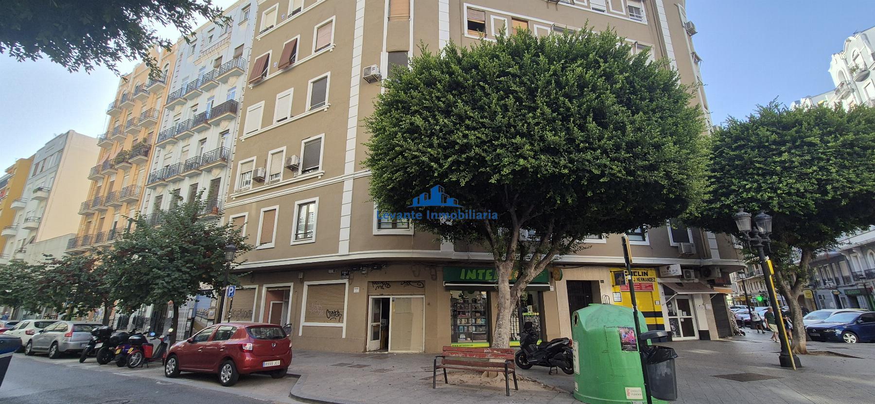 Alquiler de local en Valencia