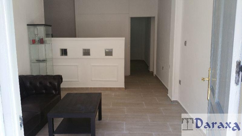 For rent of commercial in Granada